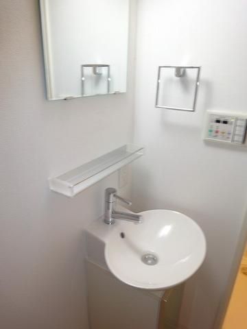 洗面設備　独立洗面台　シャンプードレッサー