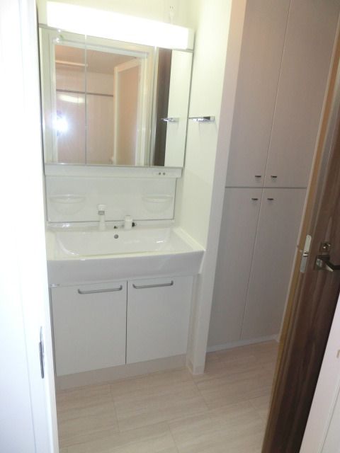 洗面設備　独立洗面です