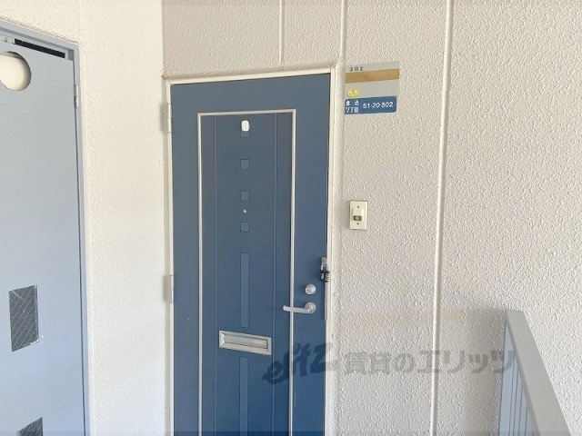 玄関　インターフォン