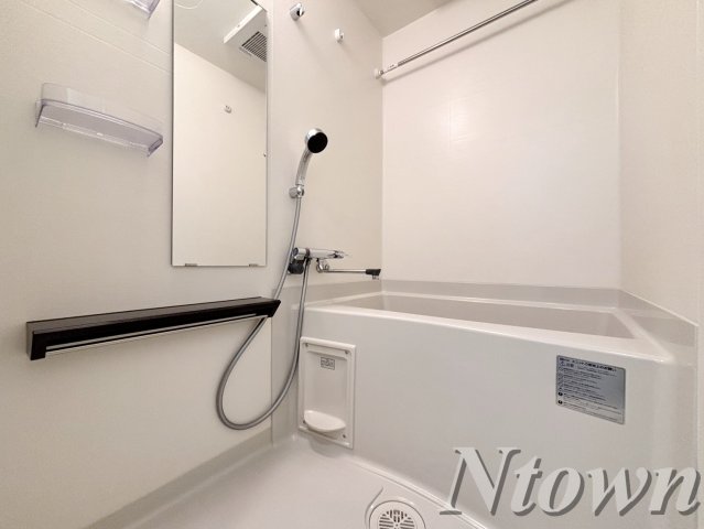 バス・シャワールーム　日々の疲れを癒すお風呂付です