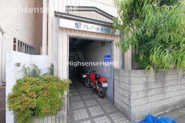 エントランス　ゆとりのあるエントランスです