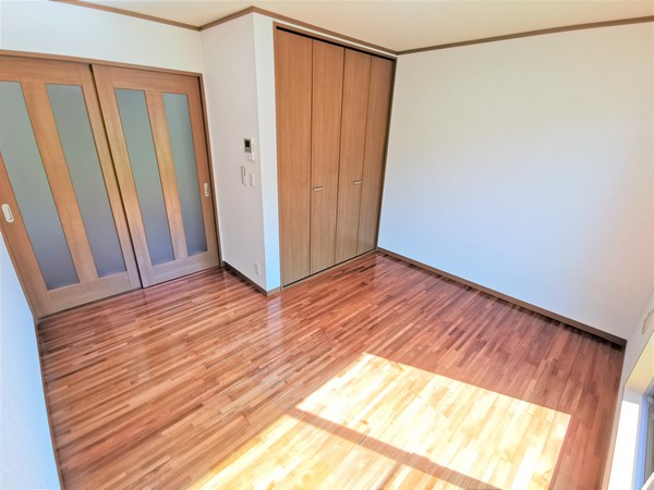 居室・リビング　７帖洋室