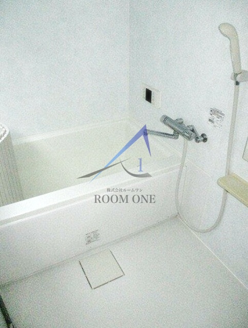 バス・シャワールーム　お風呂です。