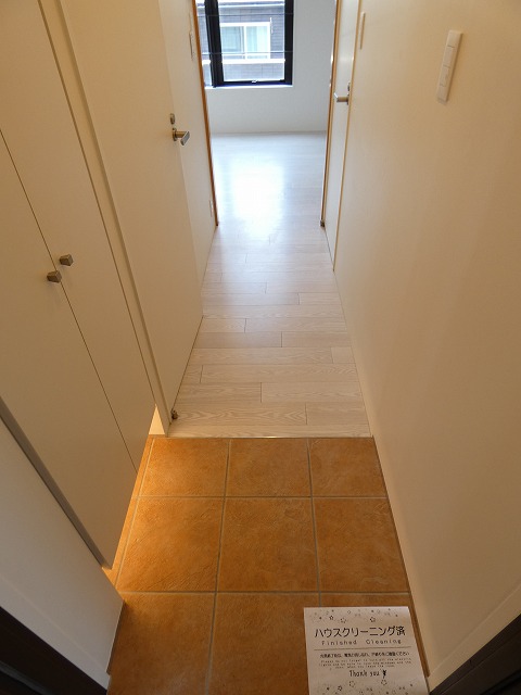 玄関　※別室参考写真