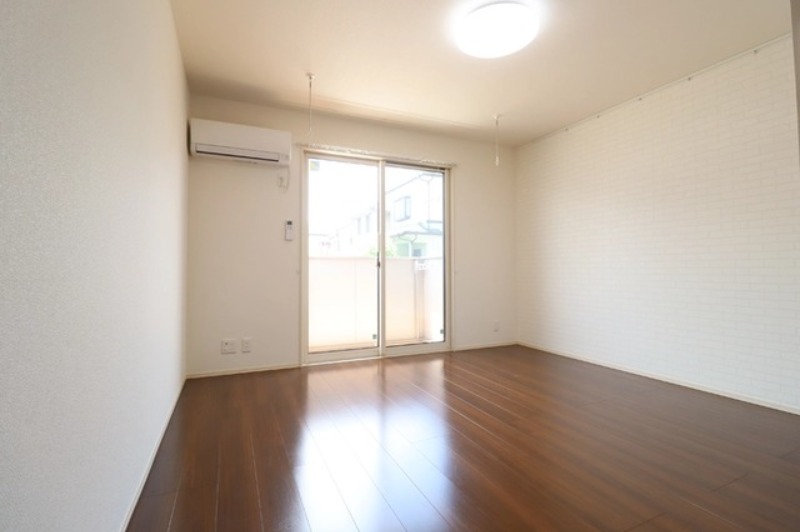 居室・リビング　図面と現状に相違がある場合には現状を優先