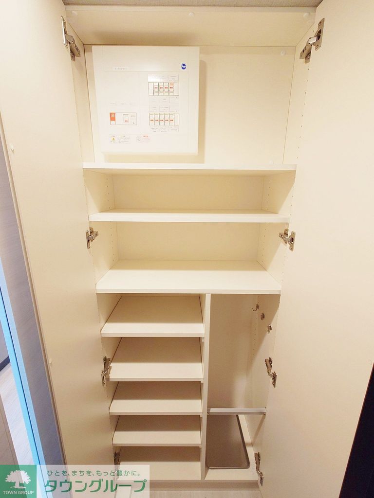 収納　シューズボックス