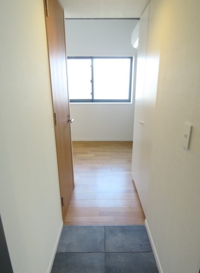 玄関　他部屋参考写真