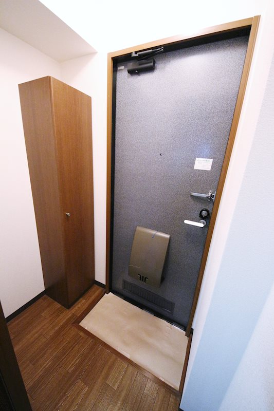 玄関　他号室参考写真