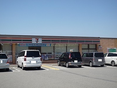 コンビニ　セブンイレブン西宮上山口店（コンビニ）まで888m
