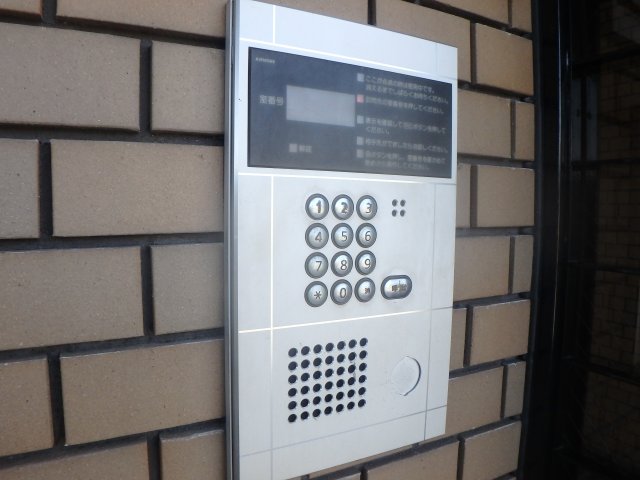 セキュリティ　オートロック完備