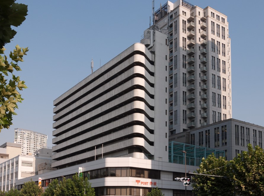 郵便局　赤坂郵便局（郵便局）まで130m