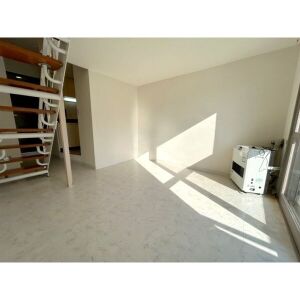 居室・リビング　★ロフト付デザイナーズMS！★初期費用軽減！★駐車場空き有！