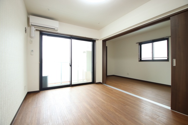 居室・リビング　※別室の参考写真の為、現況優先です。