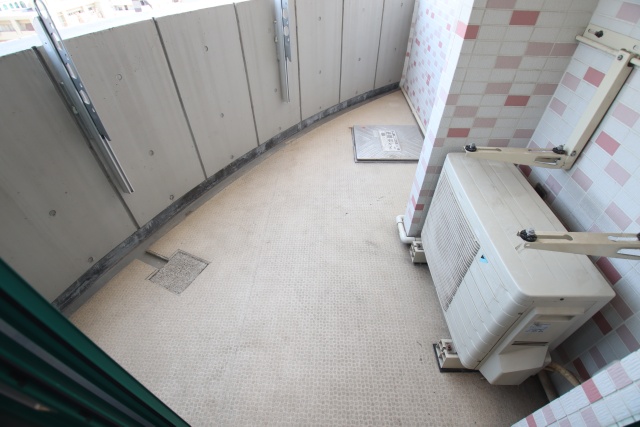 バルコニー　※別室の参考写真の為、現況優先です。