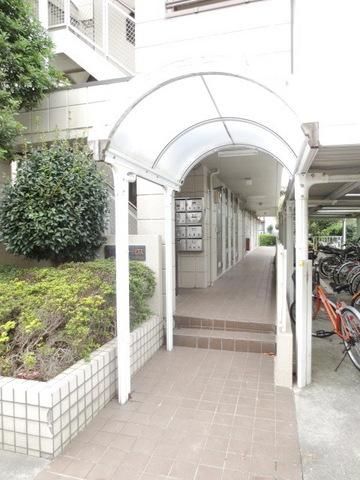 エントランス　★エントランスです★