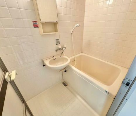 バス・シャワールーム　快適なバスルーム★