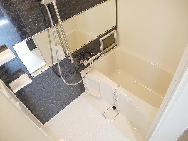 バス・シャワールーム　浴室