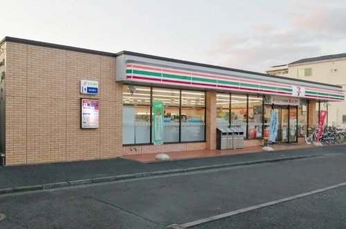 コンビニ　セブン-イレブン 横浜新吉田東３丁目店（コンビニ）まで451m