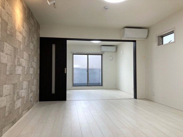 居室・リビング　同仕様写真