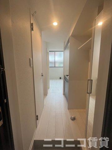 玄関　別号室イメージの為、現状を優先致します。