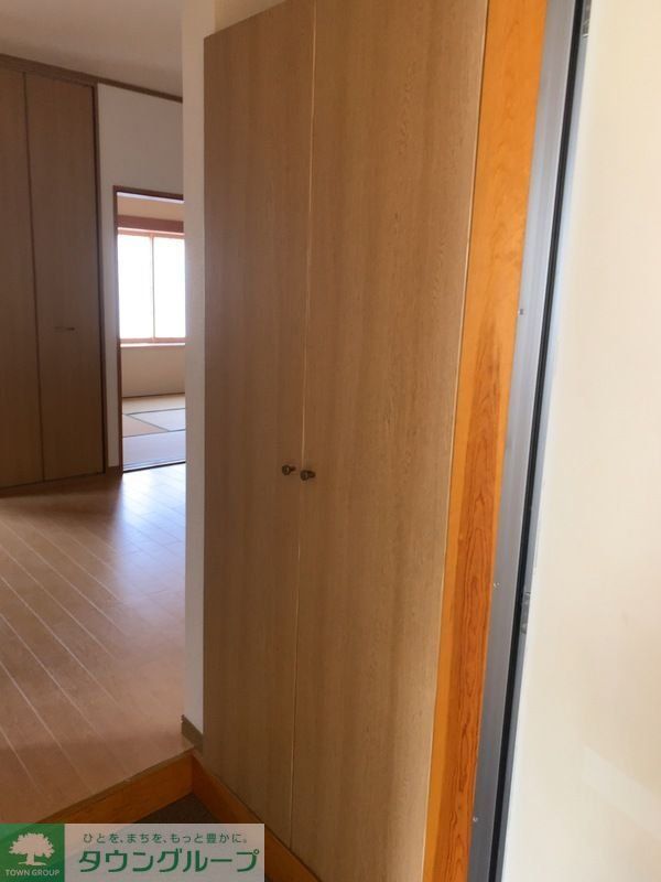 玄関　★お部屋探しは株式会社タウンハウジング東京まで★
