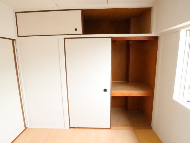 収納　同系モデル写真