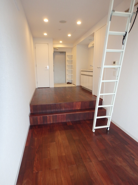 居室・リビング　シャレてる。。はい。