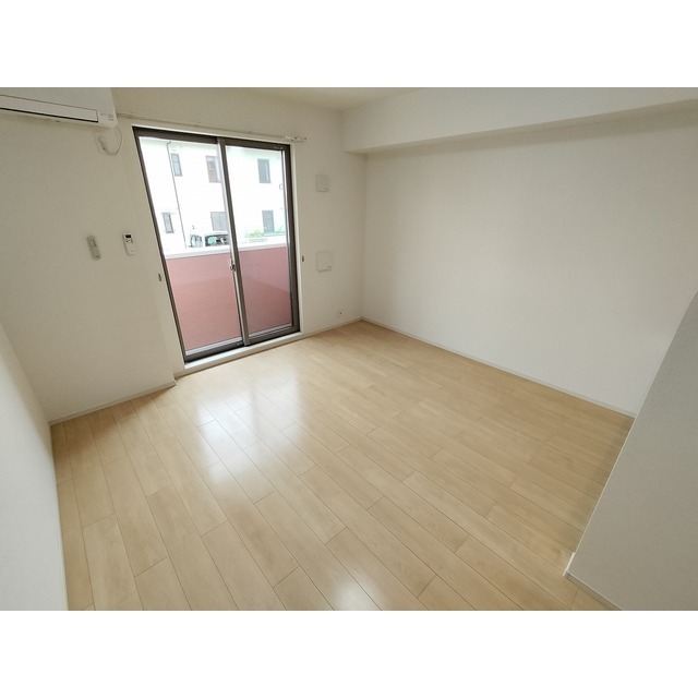 居室・リビング　エアコン付き