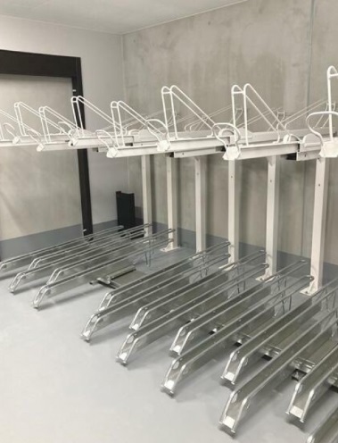 駐車場　駐輪場