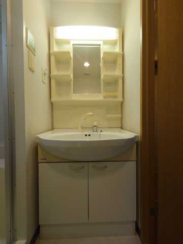 洗面設備　プレール新宿落合