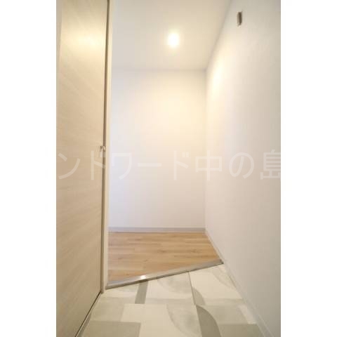 玄関　詳細は、ウィンドワード中の島店までご相談下さい。