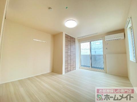 居室・リビング　洋室