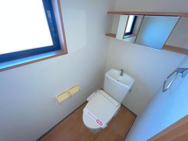 トイレ　トイレ