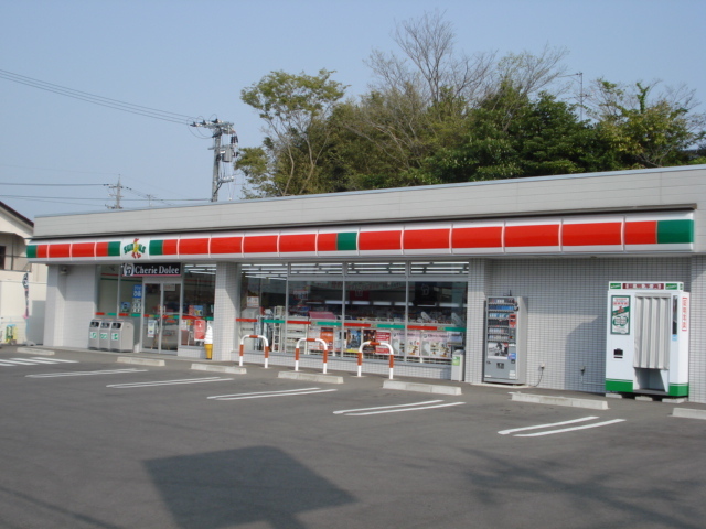 その他　サンクス小松串茶屋店（コンビニ）（その他）まで570m