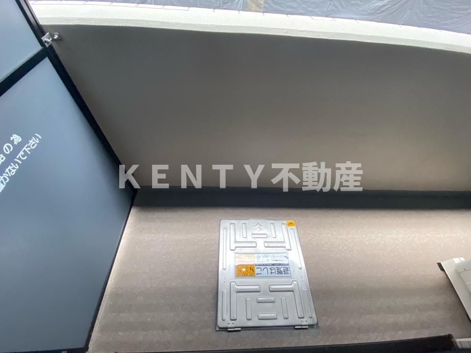 バルコニー　バルコニーからの眺めを楽しみながら食事をしませんか