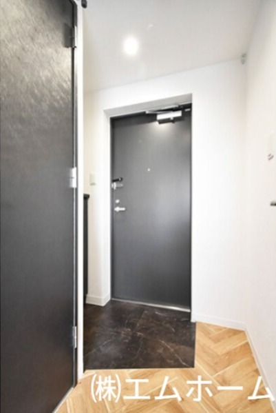 玄関　玄関　シューズBOX付