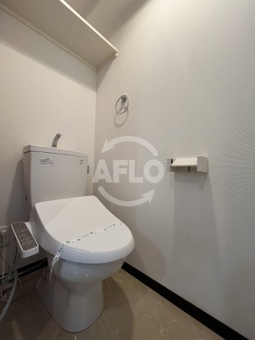 トイレ　アーバンフラッツ西中島　トイレ