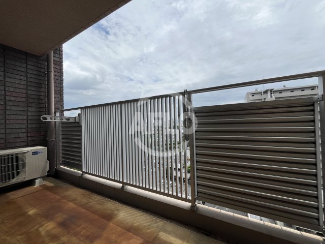 バルコニー　アーバンフラッツ西中島　バルコニー