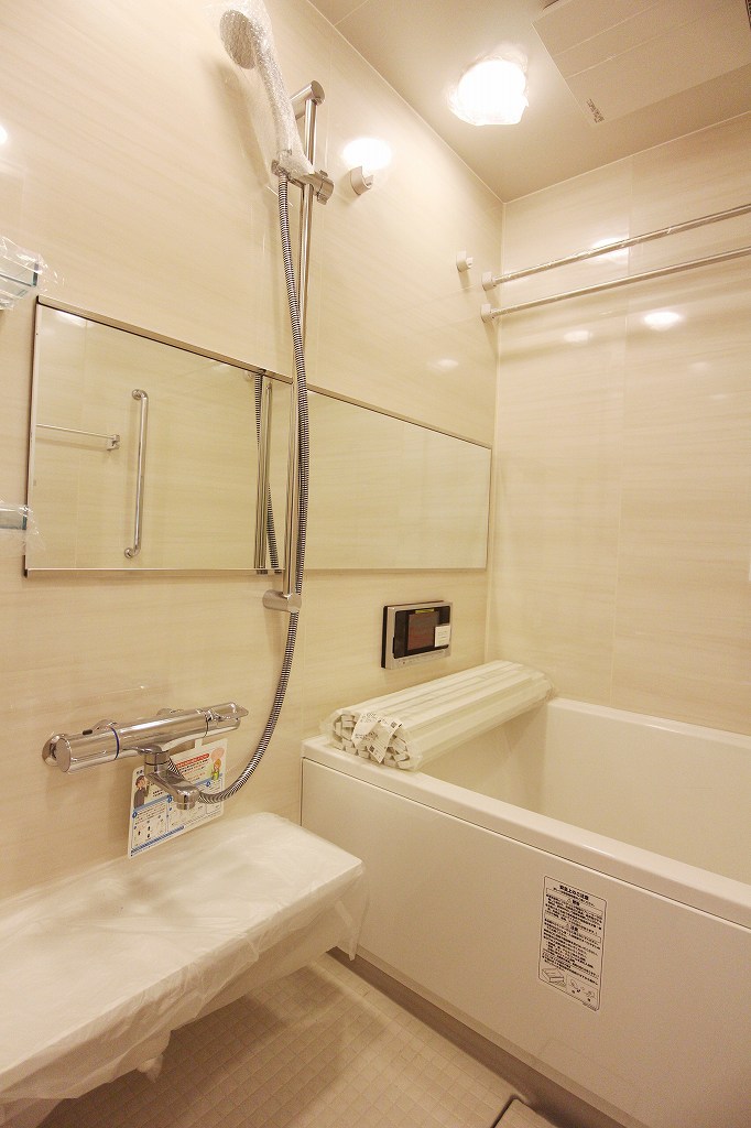 バス・シャワールーム　※別号室の参考写真になります。