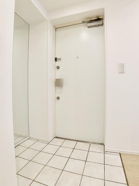 玄関　シンプルで使いやすい玄関です