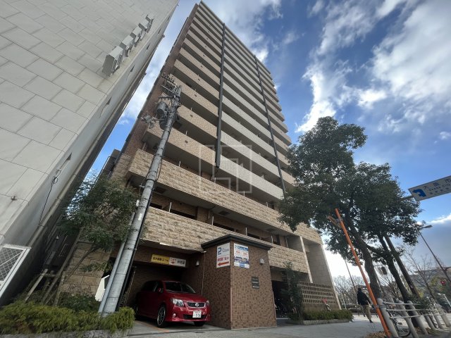 建物外観　プレサンス難波元町　外観