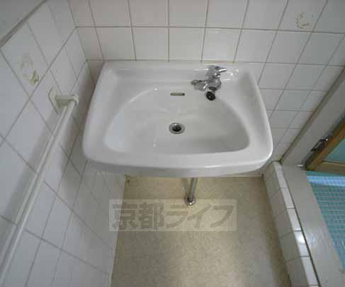 洗面設備　嬉しい洗面所付です。