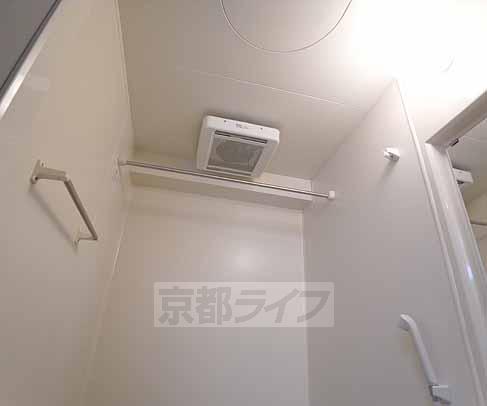 その他設備　なんと浴室乾燥機付き・