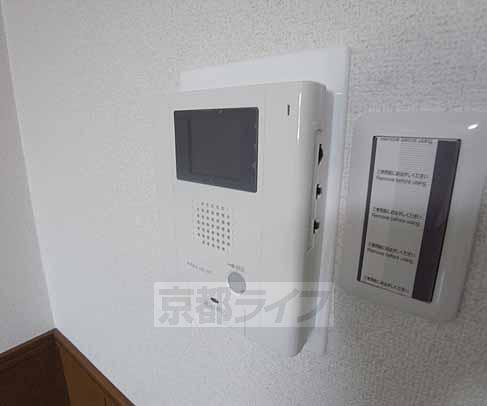 セキュリティ　来客はこれで確認を