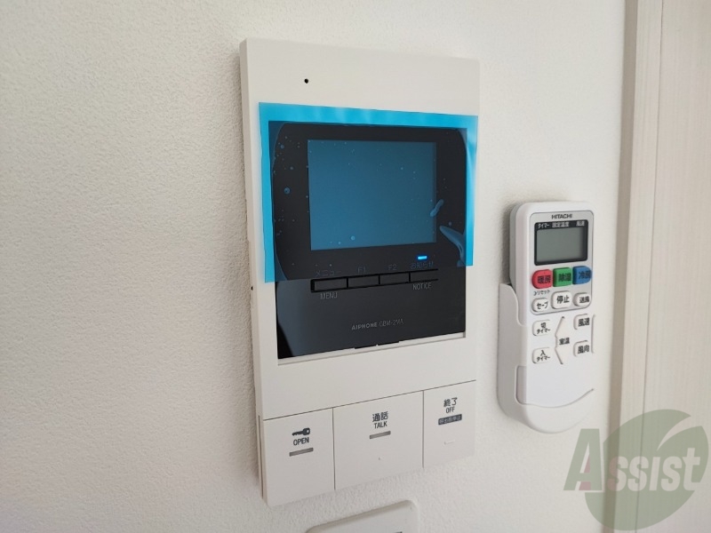 セキュリティ　ＴＶモニター付インターホンです。来客者の顔が見えるので安心！