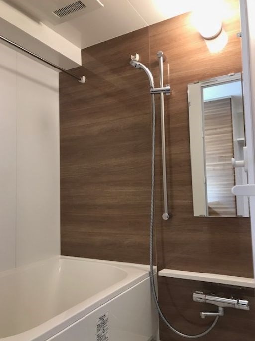 バス・シャワールーム