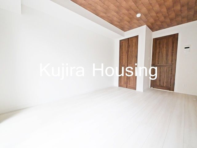 居室・リビング　★洋室6.5帖★