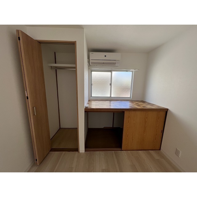 収納　２階　洋室９帖