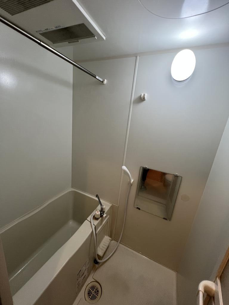 バス・シャワールーム　他の部屋の写真になります