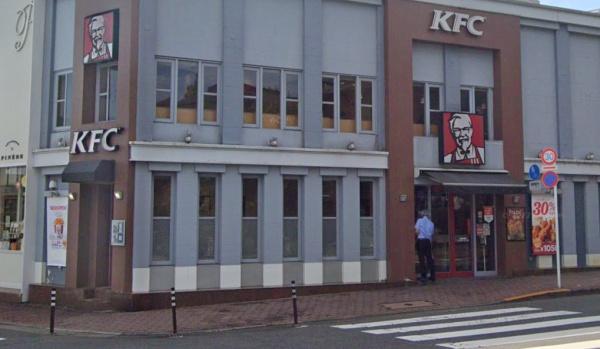 飲食店　ケンタッキーフライドチキン田園調布店（飲食店）まで854m